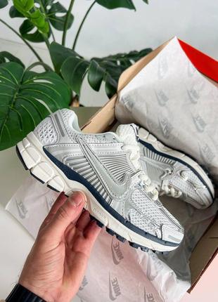 Кроссовки nike zoom vomero 5 silver