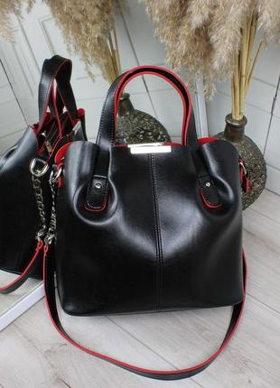 Жіноча стильна та якісна сумка з еко шкіри чорна з червоним