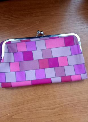 Жіночий клатч гаманець рожевого кольору