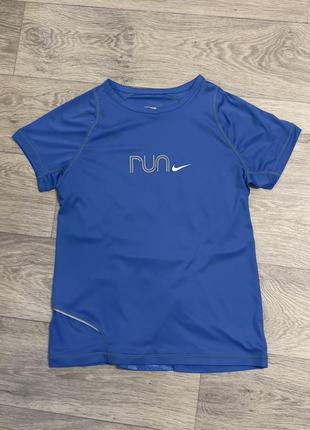 Футболка бігова nike fit