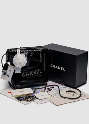 Женская сумка в стиле chanel black quilted calfskin mini 22 bag silver hardware.