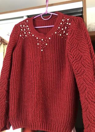 Червоний вязаний светр с розмір
