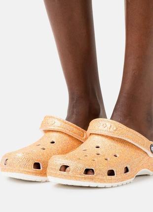 Crocs classic glitter clog сабо женские крокс.