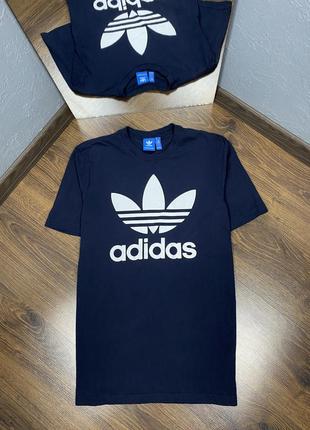 Футболка adidas