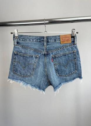 Женские джинсовые шорты levi’s premium 501 оригинал