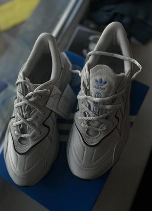 Кроссовки adidas