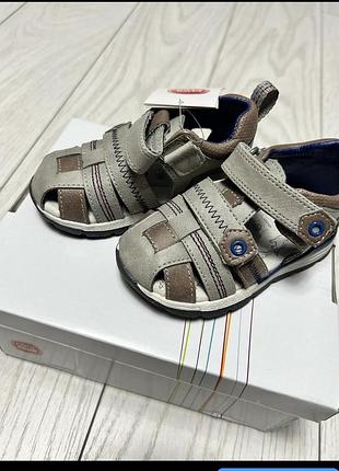 Босоніжки для хлопчика  20 розмір