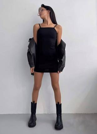 Жіноча чорна сукня міні mini на тонких бретелях мікродайвінг3 фото