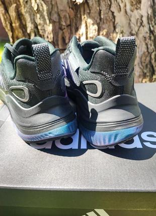 Кроссовки adidas 6