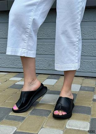 Шлепанцы кожаные женские черные