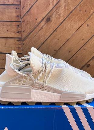 Кроссовки adidas nmd hu trail pharrell cream white shoes