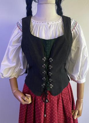 Винтажная жилетка на шнуровке комзелка корсет корсетка вышивка этническая одежда стиль к украинскому стру