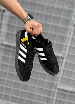 Adidas munchen black&white