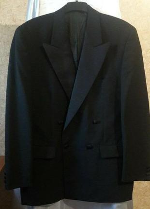 Классический мужской чоловічий пиджак жакет блейзер