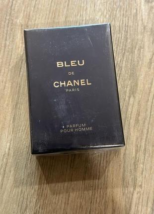 Chanel bleu