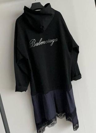 Сукня у. стилі balenciaga