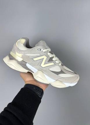 Женские кроссовки нью беланс 9060 бежевые с серым / new balance 9060 beige grey