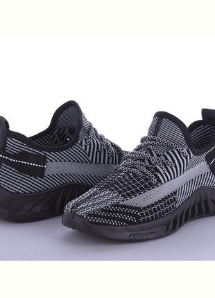 Летние текстильные кроссовки