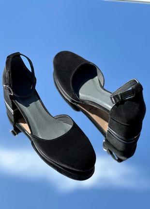 Женские закрытые босоножки туфли на каблуке чёрные натуральная замша в наличии 42р 43р