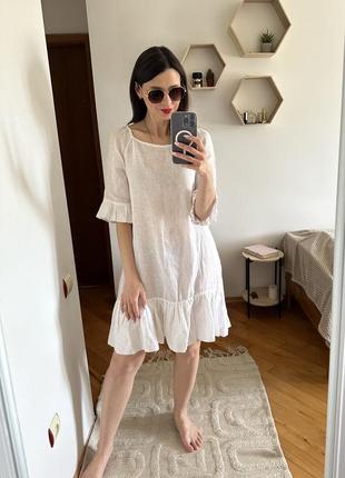 Льняное белое платье