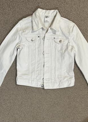 Белая джинсовая куртка h&amp;m