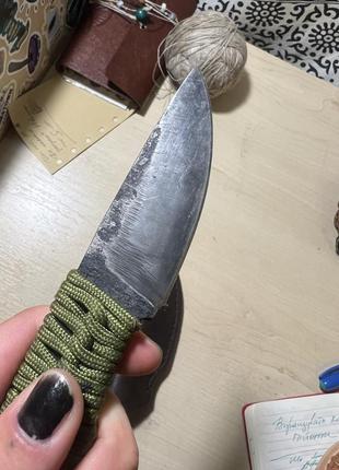 Нож ручной работы из кузни петра с кожаным чехлом