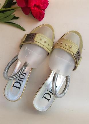 Босоніжки шльопанці dior