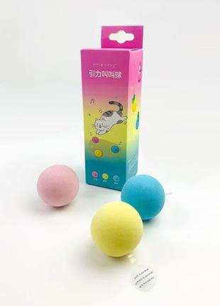 Набор интерактивных игрушек мячики гладкие для кошек со звуками птиц 10077 3 предмета