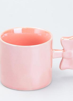 Чашка с с ручкой в виде бантика керамическая 350 мл розовая `gr`