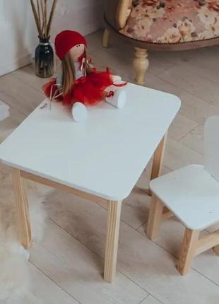 Білий дитячий стіл з ящиком та зі стулом з декоративною спинкою