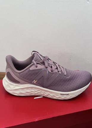 Оригінальні кросівки new balance