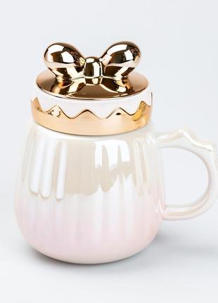 Чашка 500 мл с крышкой "бант" керамическая розовая `gr`