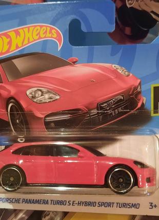 Hot wheels 2023 hw green speed porsche panamera 2/10 38/250 hkh55 порше машинки колекційні хот вілс