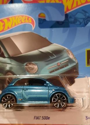 Hot wheels 2023 hw green speed fiat 500e 8/10 144/250 hkh59 фіат машинки колекційні хот вілс