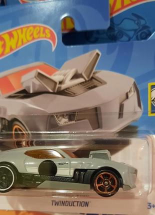 Hot wheels 2023 muscle mania twinduction 1/10 73/250 hkk88 твіндакшн машинки колекційні хот вілс