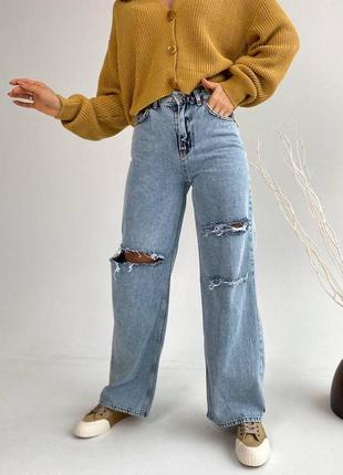 Женские голубые джинсы с рваными разрезами. модель 30710 турция