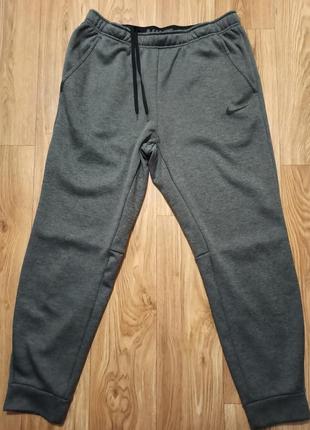 Спортивные брюки nike m nk thrma pant taper 932255-071 m (886668341293)