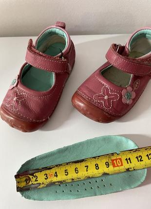 Классные американские брендовые кожаные туфельки для девочки босоножки для мальенькой принцессы