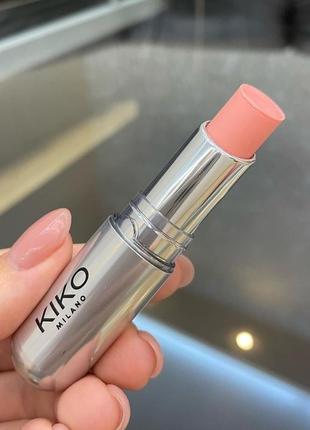 Цветной увлажняющий бальзам для губ kiko milano coloured balm 02