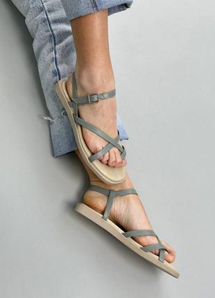 Стильные кожаные сандали босоножки римлянки