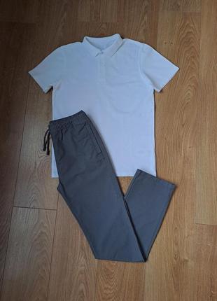 Нарядный летний набор для мальчика/серые летние штаны/белая тенниска/белое поло