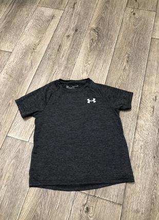 Футболка under armour 8-10 років 128-140 см спортивна оригінальна