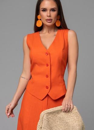 Оранжевый льняной костюм с длинной юбкой