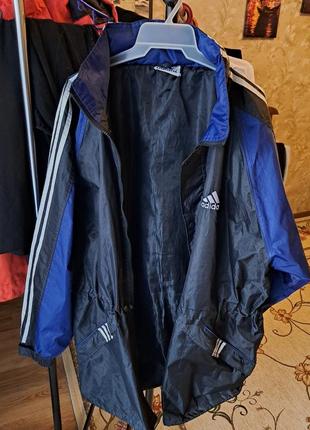 Вітровка дощовик куртка adidas
