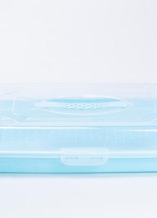 Прямокутний піднос (таця) з кришкою, в блакитному кольорі з пластику для подачі, зберігання, продуктів.