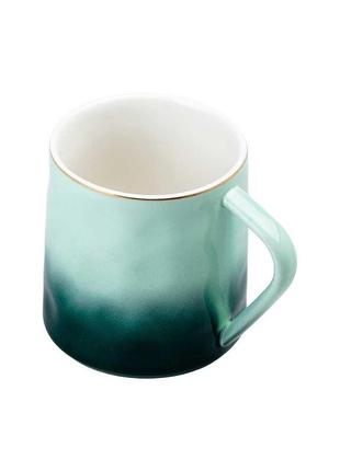 Керамическая чашка для чая и кофе с зелёным градиентом и золотой каймой, 400 мл