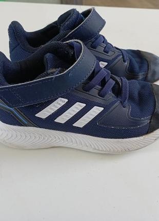 Кросівки adidas