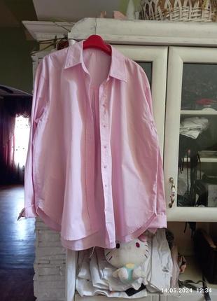 Нежно розовая рубашка