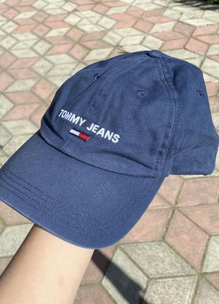 Кепка tommy hilfiger jeans nike puma