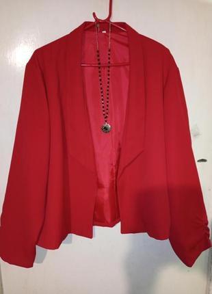 Женственный,укороченный,лёгкий,красный жакет-пиджак,мега батал